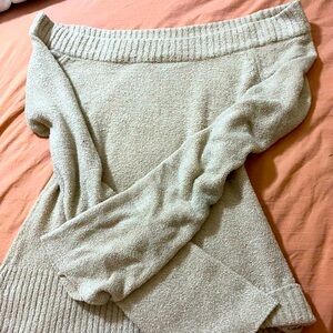 Vintage off shoulder sweater